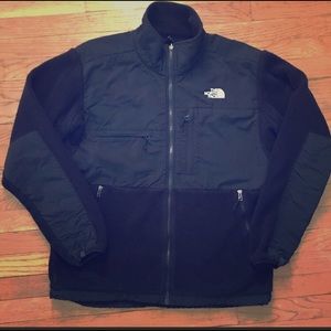 Men’s Denali Fleece. Large